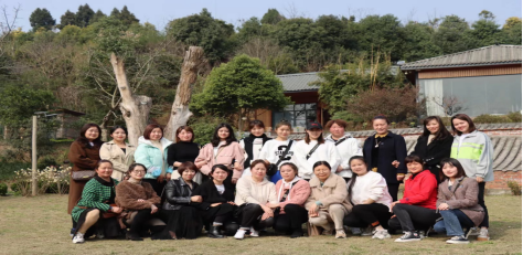 公司工會(huì)組織女職工開(kāi)展三八踏春活動(dòng)(圖1) 公司工會(huì)組織女職工開(kāi)展三八踏春活動(dòng)(圖1)